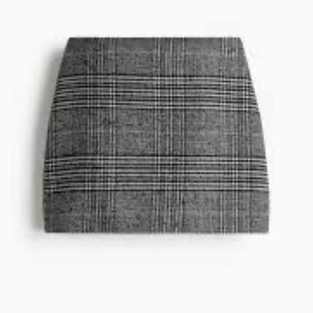 31. H&M PLAID MINI SKIRT